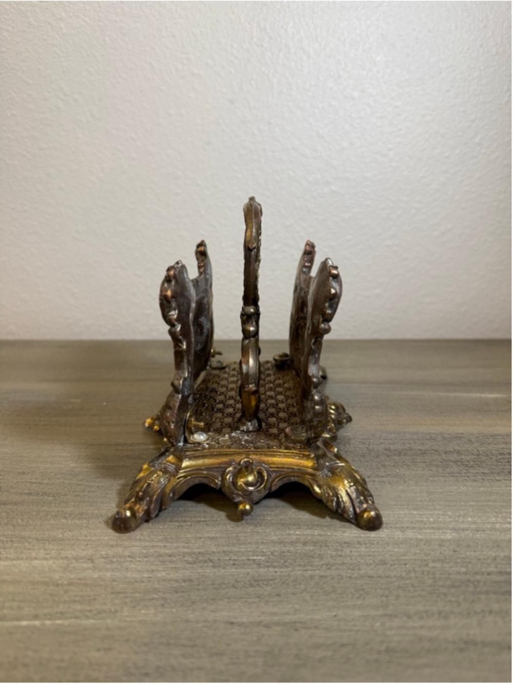 Vintage 1961 Rococo Cast Metal Mail Letter Holder Desk Organizer Bronze Finish - Picture 5 of 11